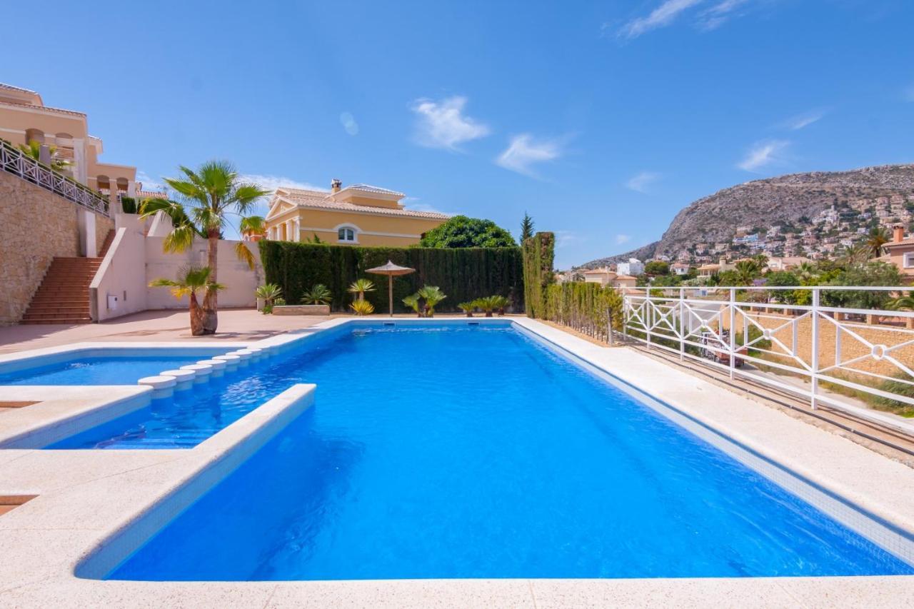 Villas Guzman-Grinev Calp Exterior foto