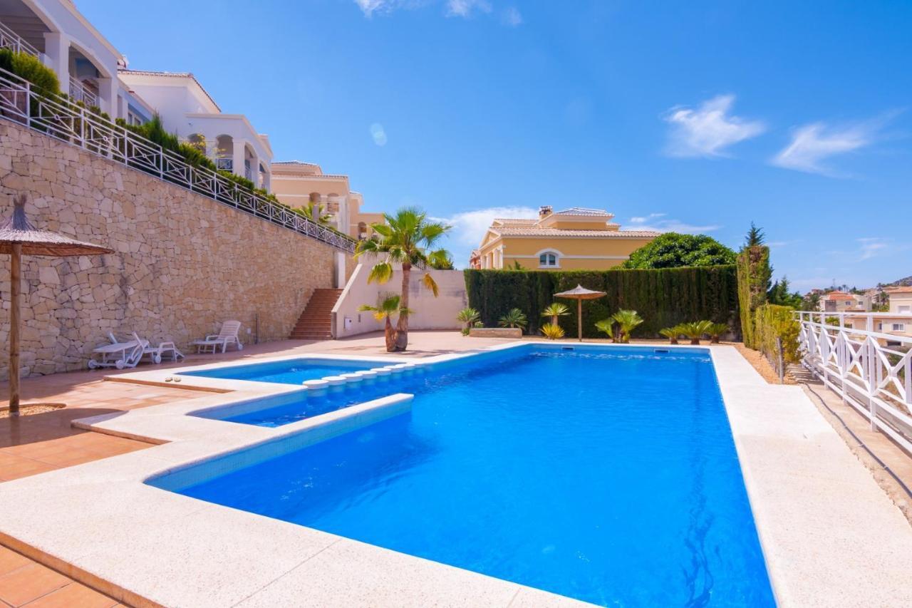 Villas Guzman-Grinev Calp Exterior foto